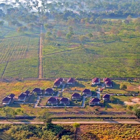 มูซา จังเกิล รีทรีต Hotel Kumguri ภายนอก รูปภาพ